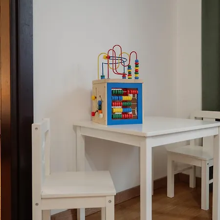 Apartment Square Trg *